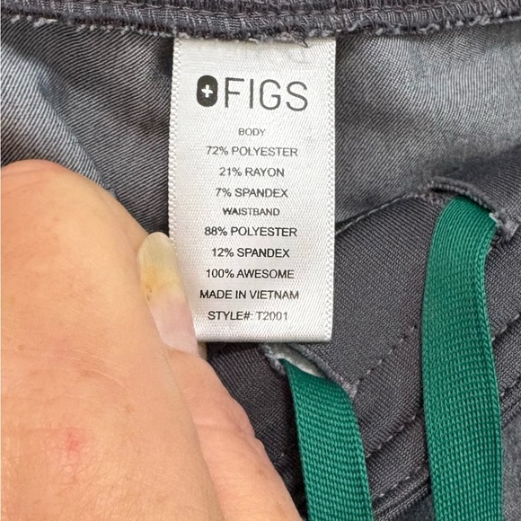 FIGS Men's Aixm Cargo Scrub Pants Gray‎ Tactical Collection 7 Pockets Medical L - Picture 6 of 11